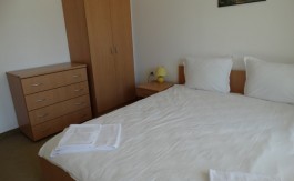 Fully furnished 2 bed on Three Mountains