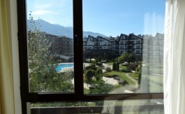 Furnished Studio on Aspen Golf