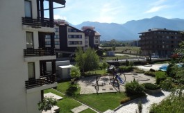 Furnished Studio on Aspen Golf