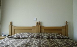 Fully Furnished 1 bed Apartment