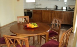 Spacious 2 bed on Narcis